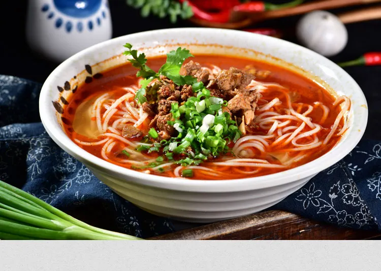 图片[9]-《云南米线盛宴：从传统到创新，舌尖上的狂欢不停歇，鲜香背后的历史与情怀，你尝过几种？》-北辰拾光